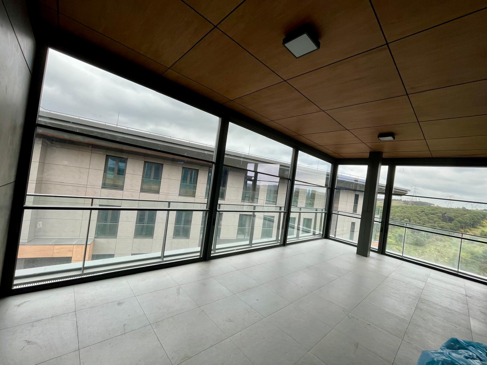 Kış Bahçesi Ve Giyotin 11